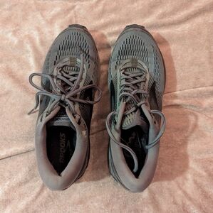 Brooks Gray Running Shoes